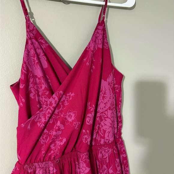 Express Pink Sleeveless Jumpsuit for Weddings - Picture 3 of 5